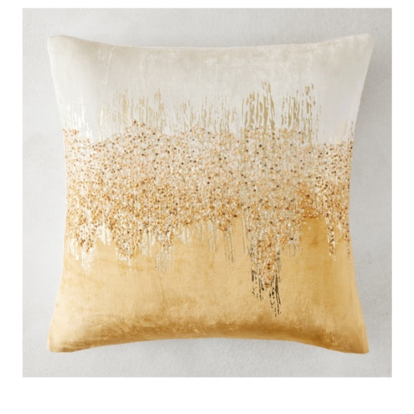 Z Gallerie Bedding Z Gallerie Joie De Vivre Pillow Covers 22 Gold